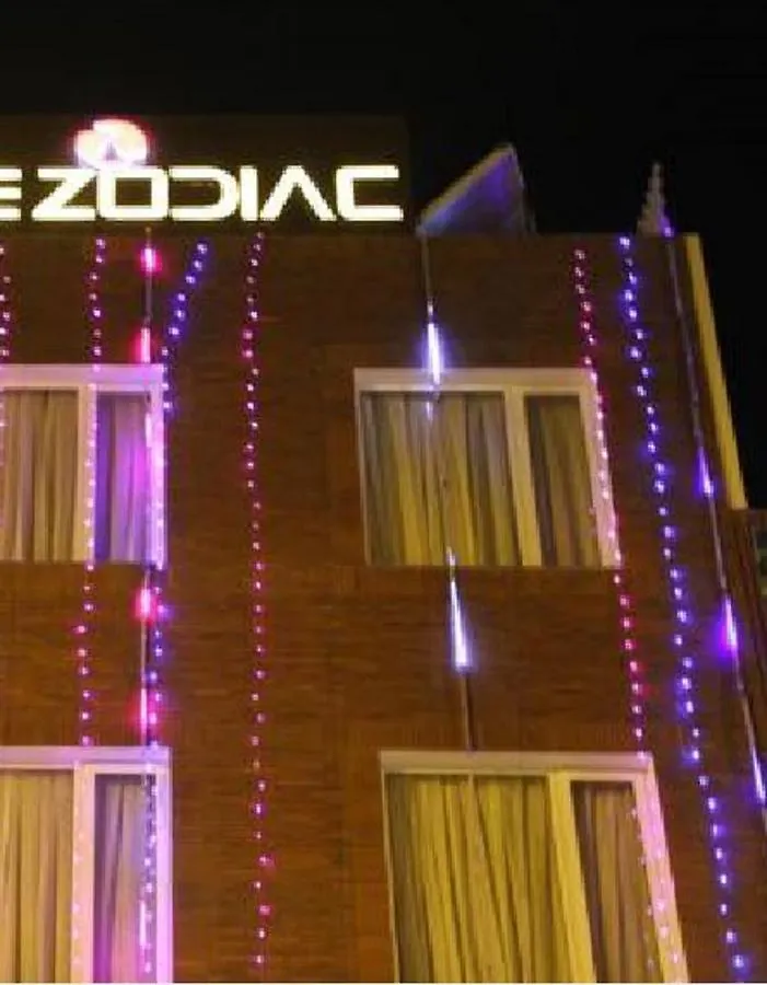 Hotel The Zodiac Sohana